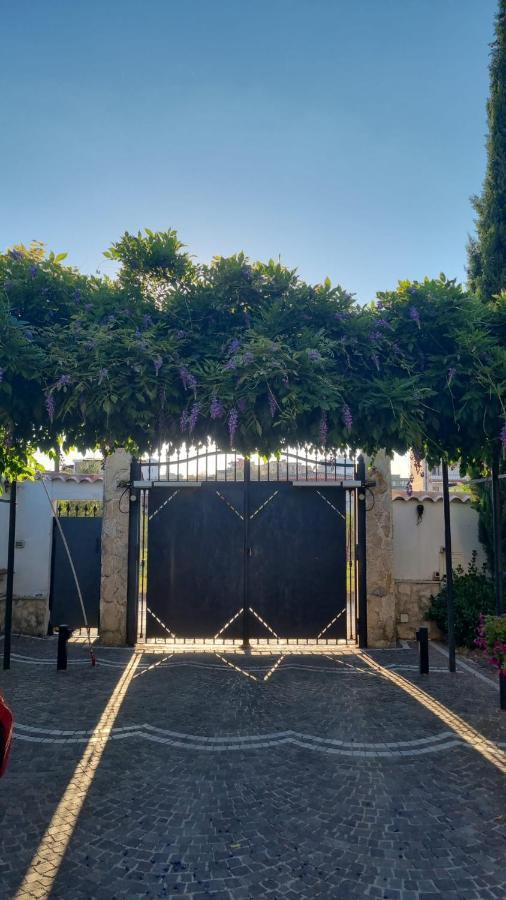 Tabor 2 Garden & Parking Apartment Naples Exterior photo